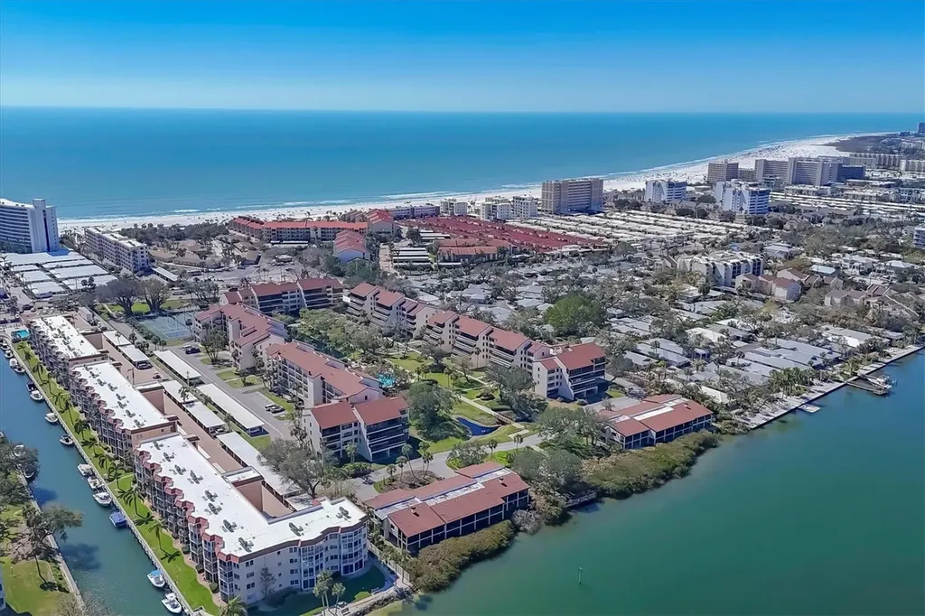 6285 Midnight Pass Road Sarasota FL 34242