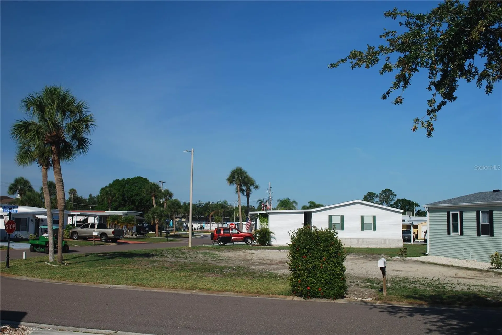 102 Saint Martins Way Apollo Beach FL 33572