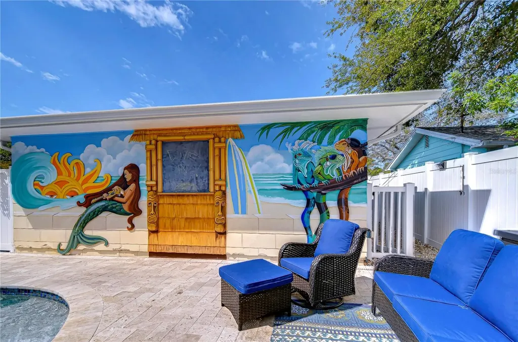 1922 55th Street S Gulfport FL 33707