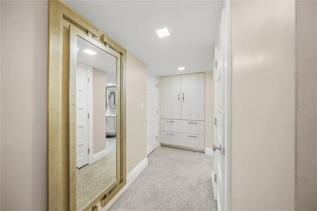 101 Sunset Drive Sarasota FL 34236