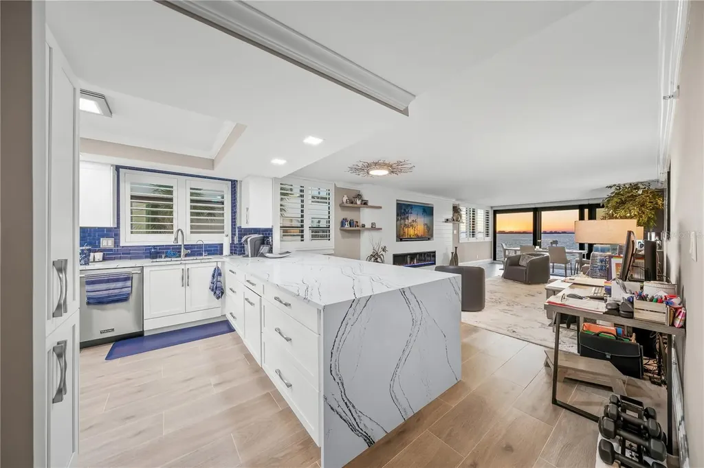 101 Sunset Drive Sarasota FL 34236