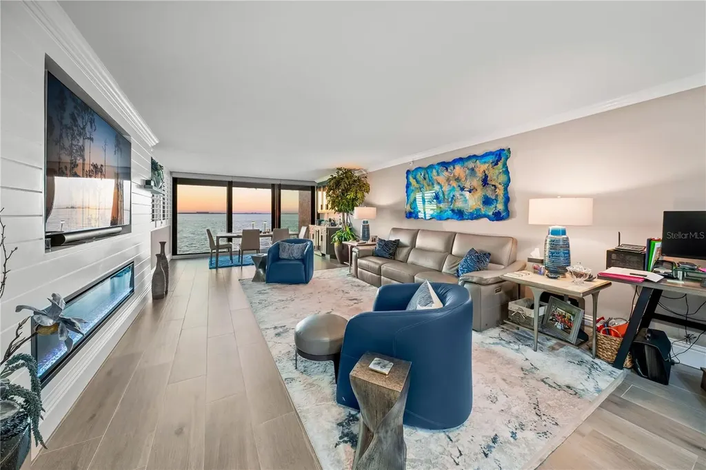 101 Sunset Drive Sarasota FL 34236