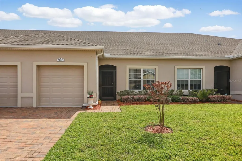 2885 Attwater Loop Winter Haven FL 33884