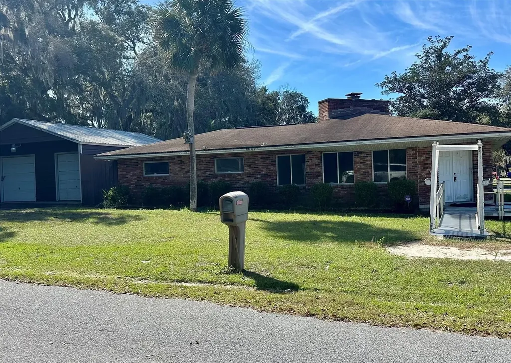 22 Emerald Court Ocala FL 34472