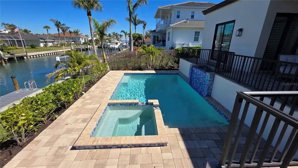 531 Birdie Lane Longboat Key FL 34228