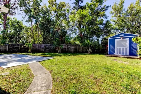 5002 54th Way N St Petersburg FL 33709