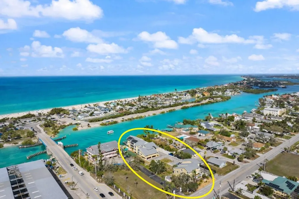 109 Bayshore Road Nokomis FL 34275