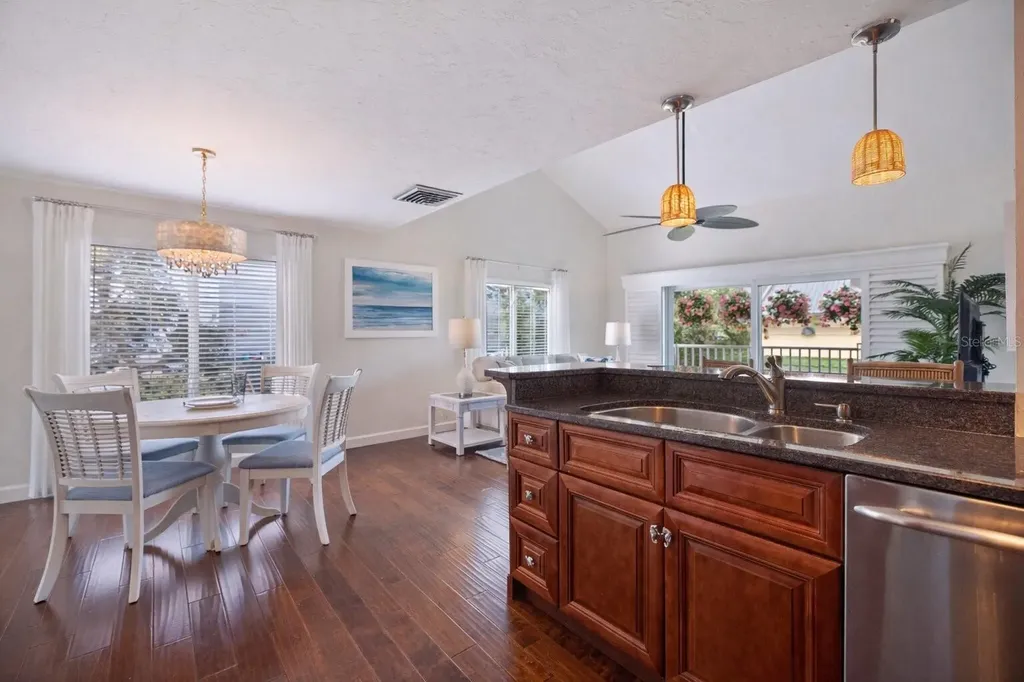 109 Bayshore Road Nokomis FL 34275