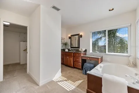 109 Bayshore Road Nokomis FL 34275
