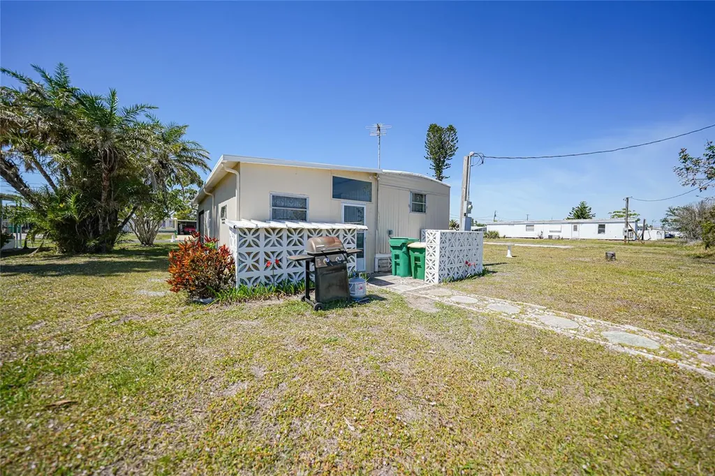 1407 Seagull Drive Englewood FL 34224