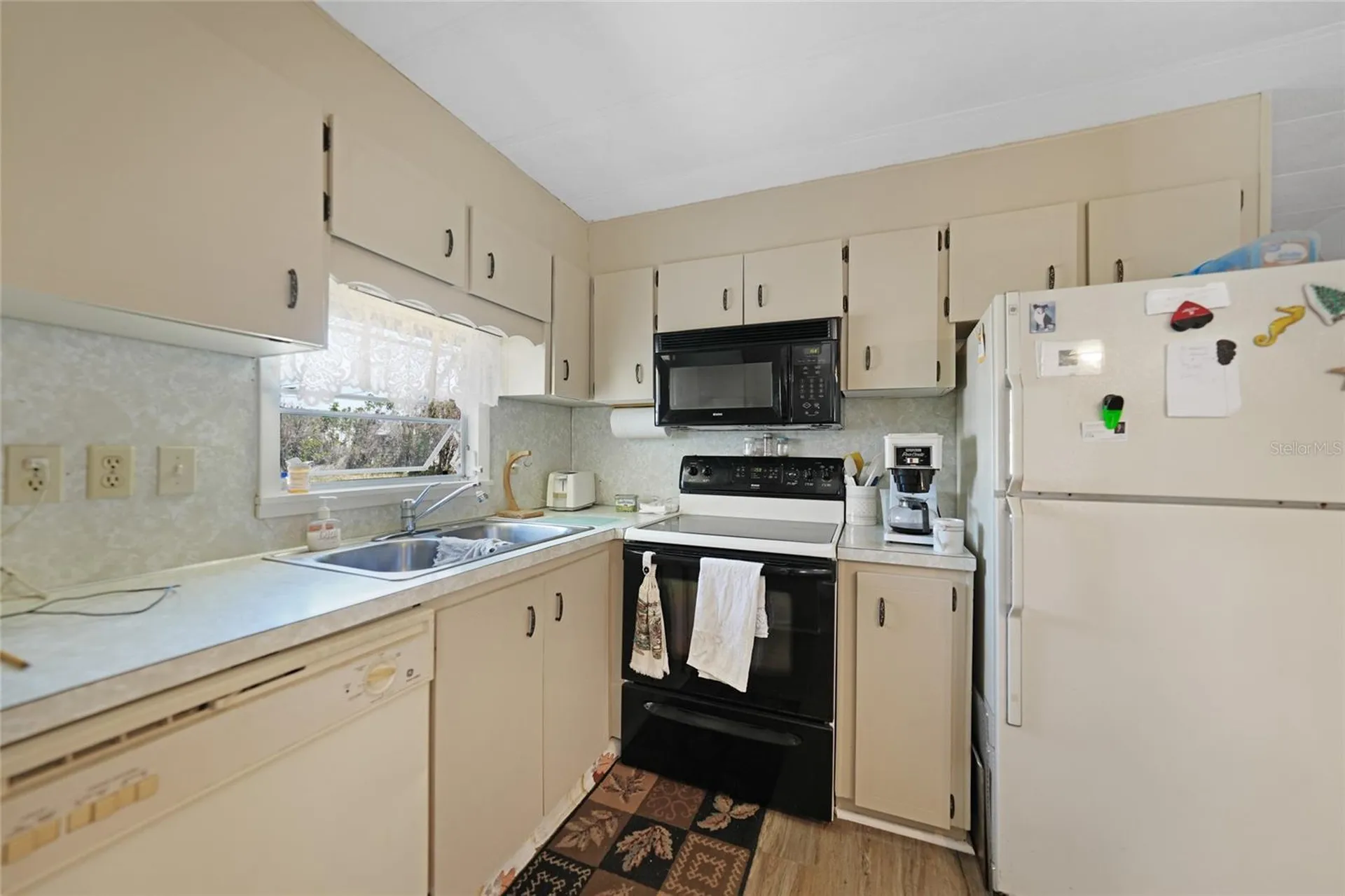 1407 Seagull Drive Englewood FL 34224