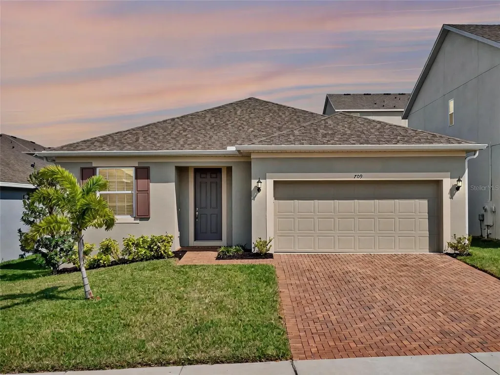 709 Blackstone Street Minneola FL 34715