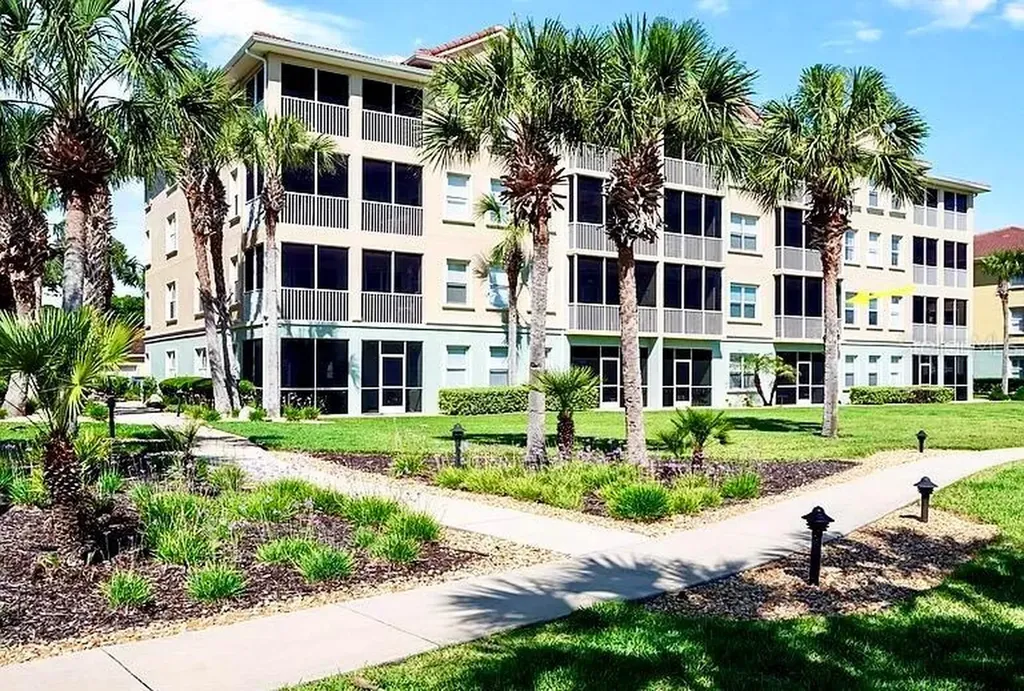 800 Canopy Walk Lane Palm Coast FL 32137