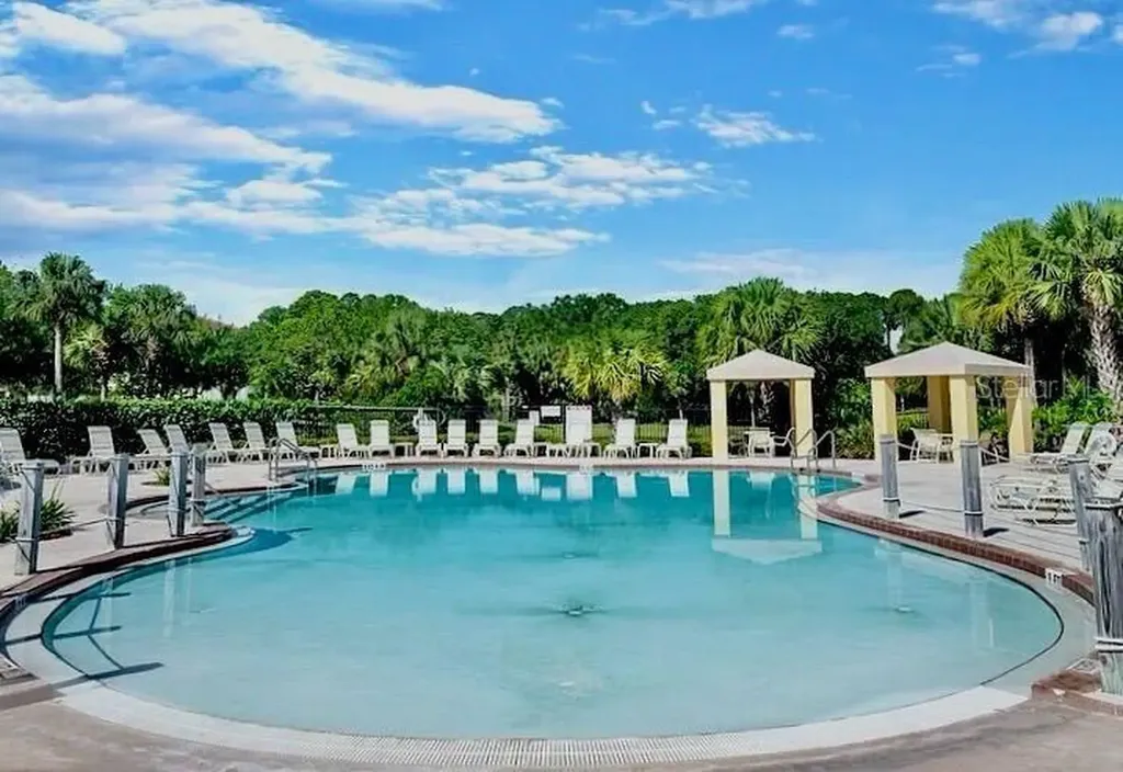 800 Canopy Walk Lane Palm Coast FL 32137