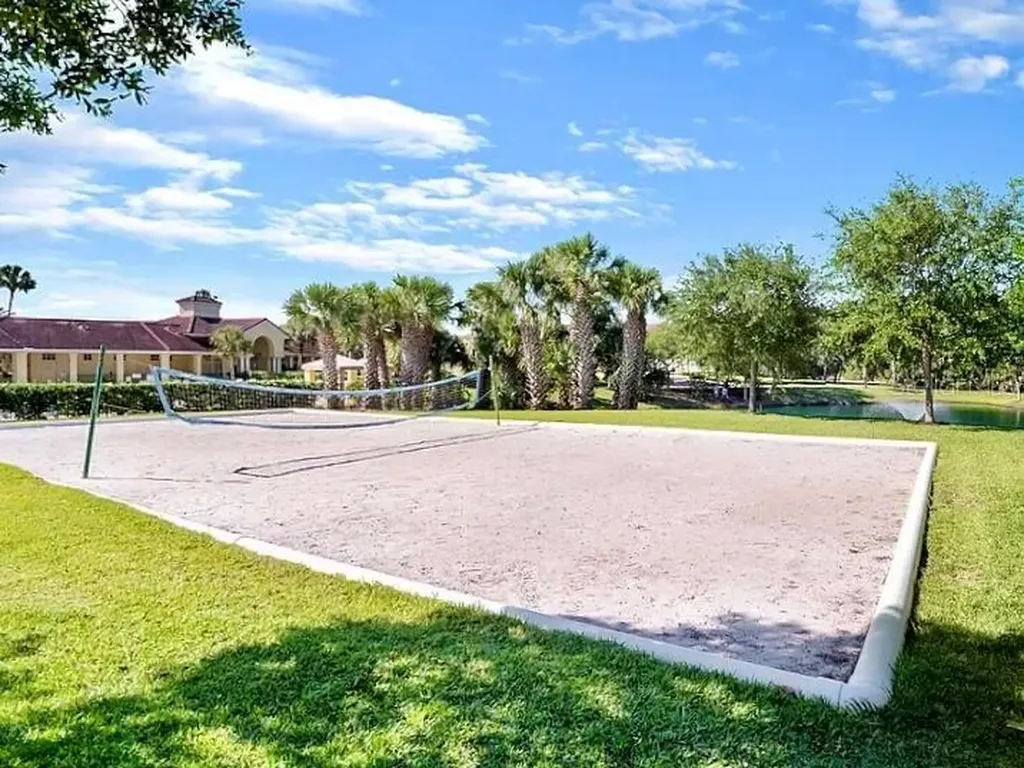 800 Canopy Walk Lane Palm Coast FL 32137