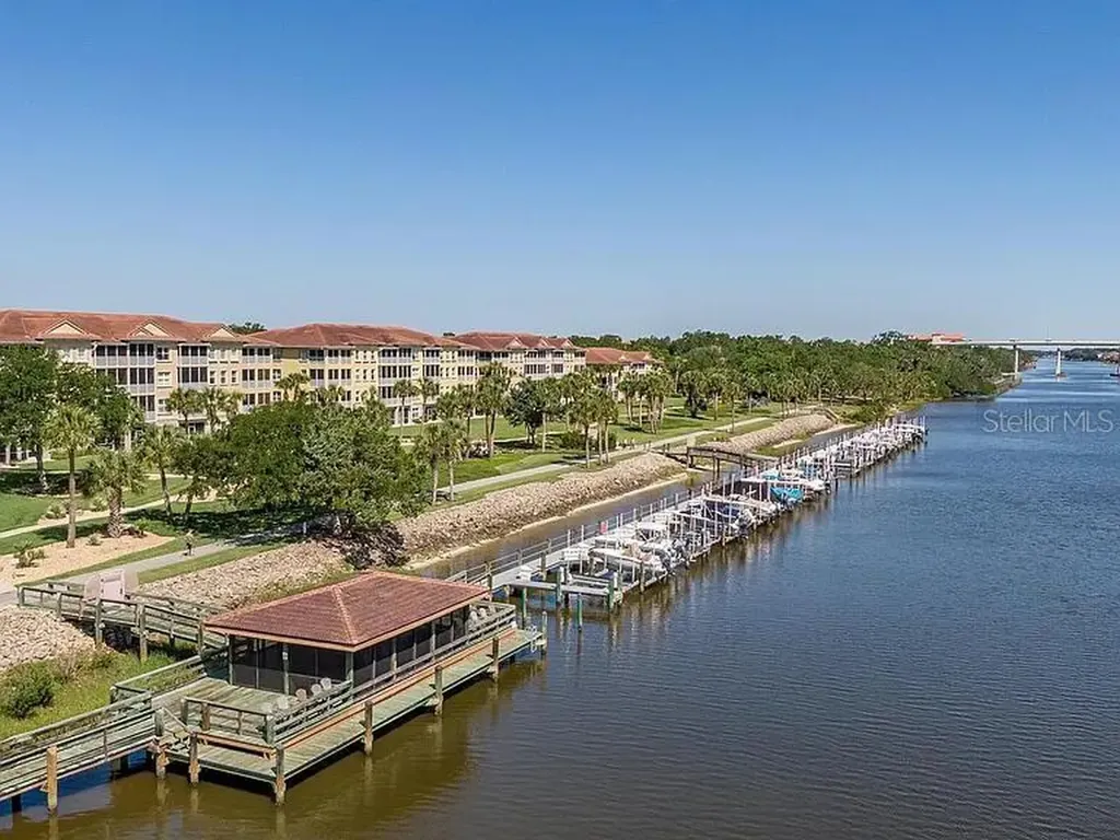 800 Canopy Walk Lane Palm Coast FL 32137
