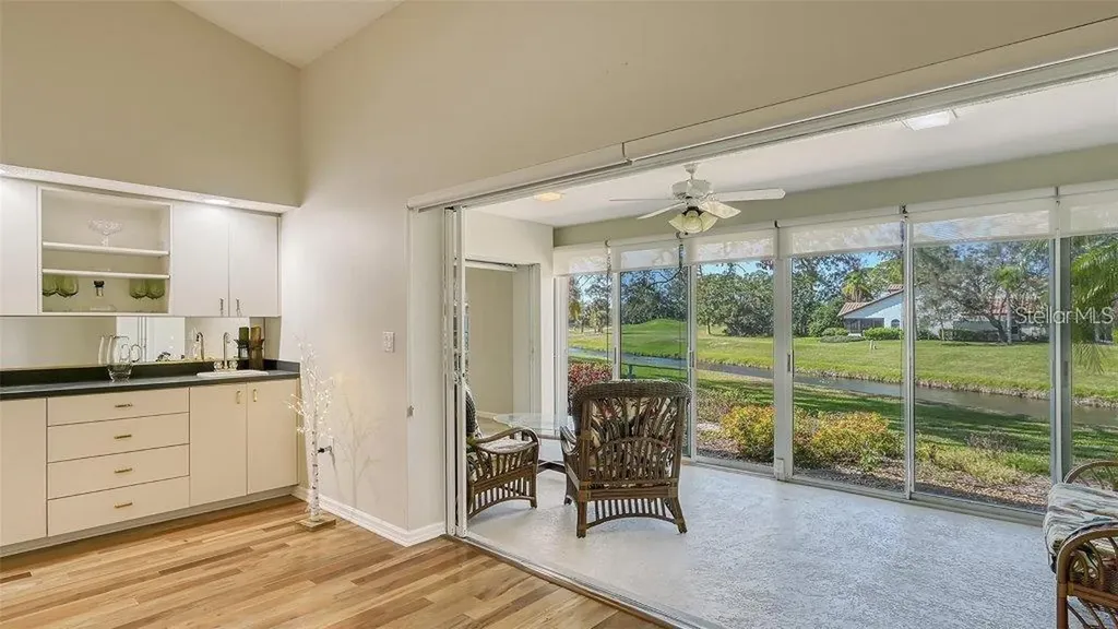 4404 Calle Serena Sarasota FL 34238