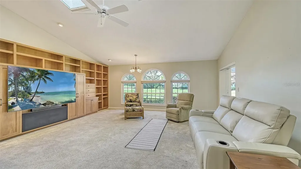 4404 Calle Serena Sarasota FL 34238