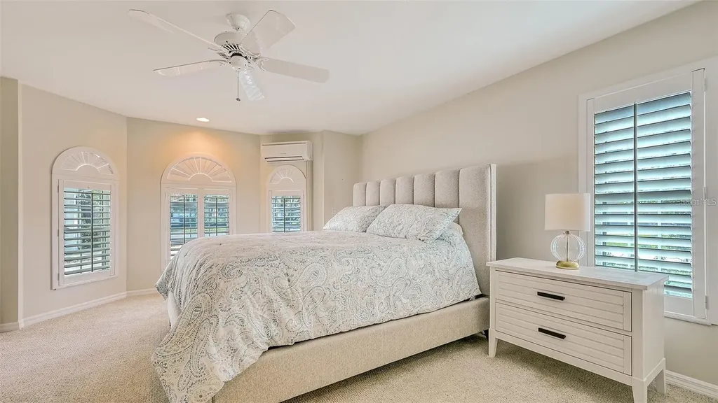 4404 Calle Serena Sarasota FL 34238