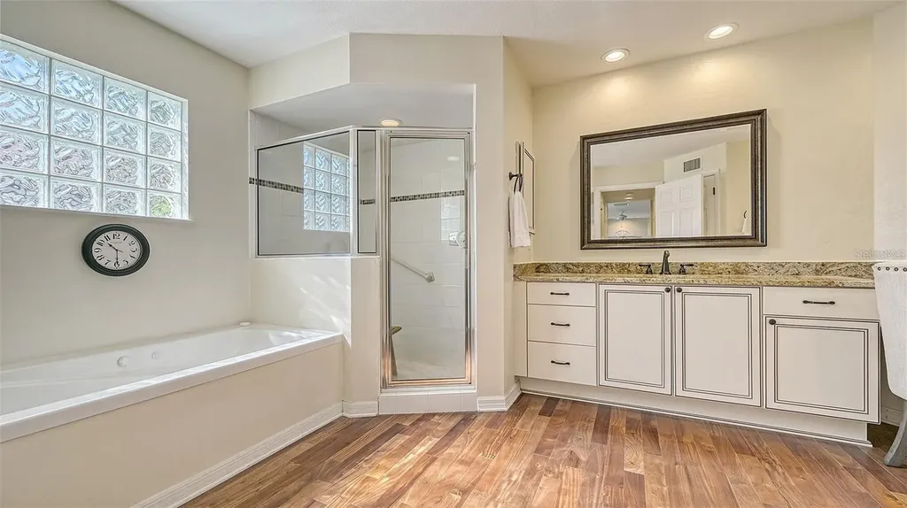 4404 Calle Serena Sarasota FL 34238