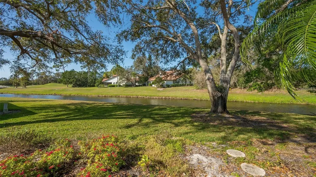 4404 Calle Serena Sarasota FL 34238