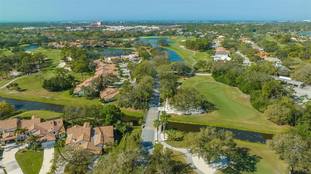 4404 Calle Serena Sarasota FL 34238