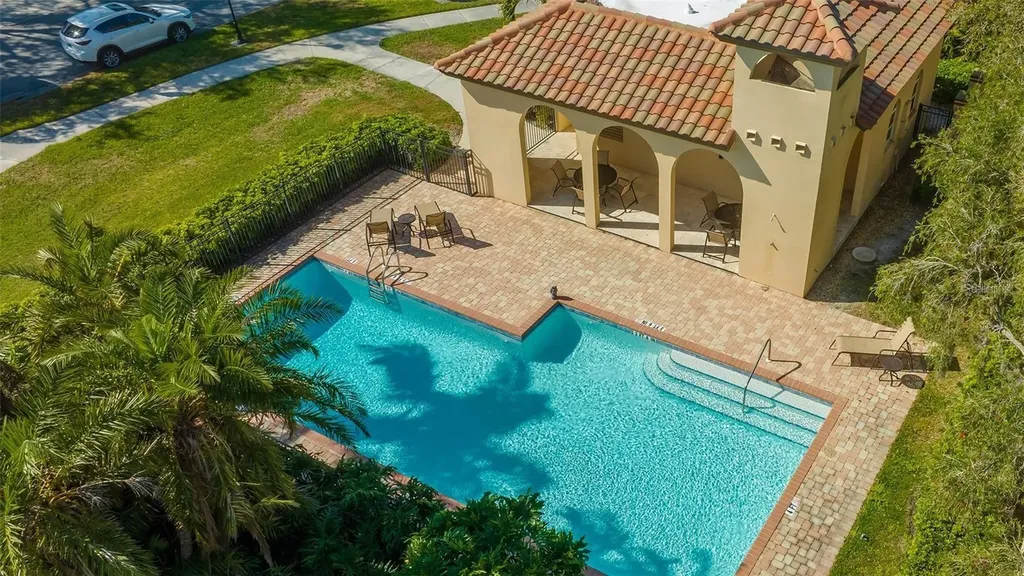4404 Calle Serena Sarasota FL 34238
