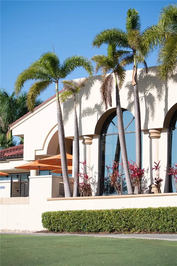 4404 Calle Serena Sarasota FL 34238