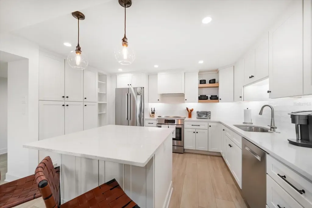 1480 Gulf Boulevard Clearwater Beach FL 33767