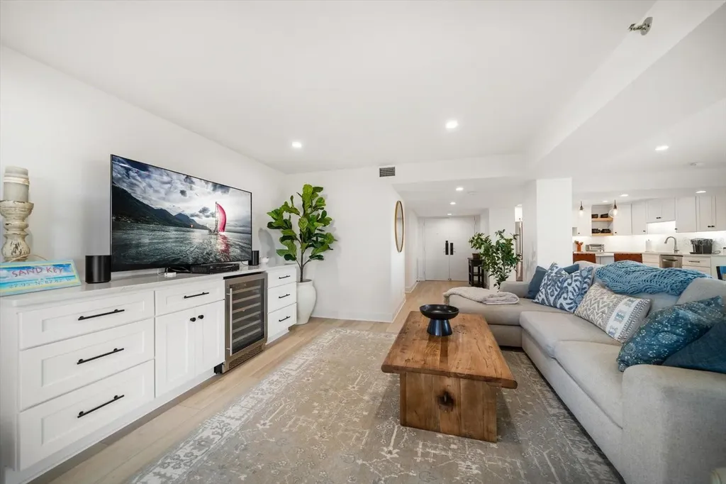 1480 Gulf Boulevard Clearwater Beach FL 33767