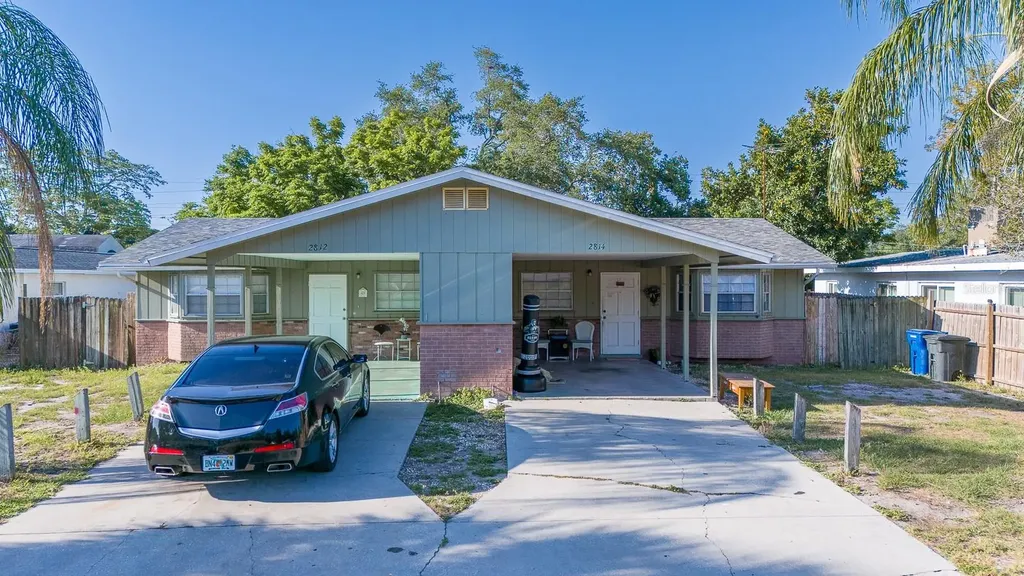 2814 52nd Avenue Drive W Bradenton FL 34207