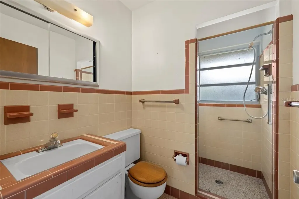 3466 Tanglewood Drive Sarasota FL 34239
