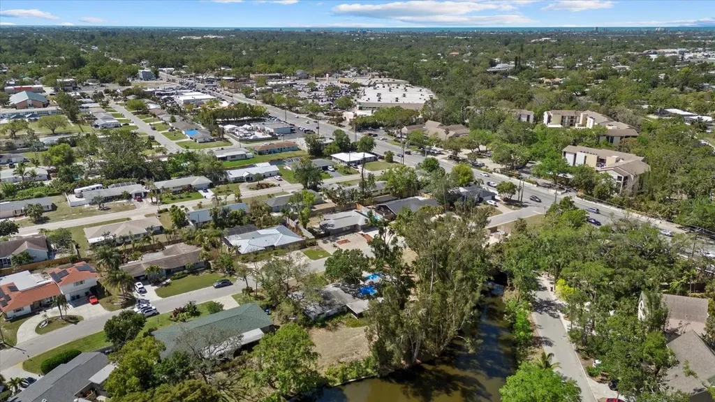 3466 Tanglewood Drive Sarasota FL 34239