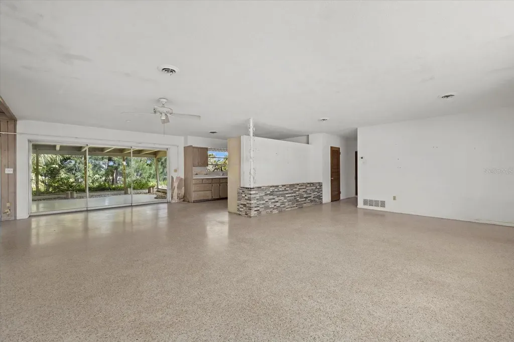 3466 Tanglewood Drive Sarasota FL 34239