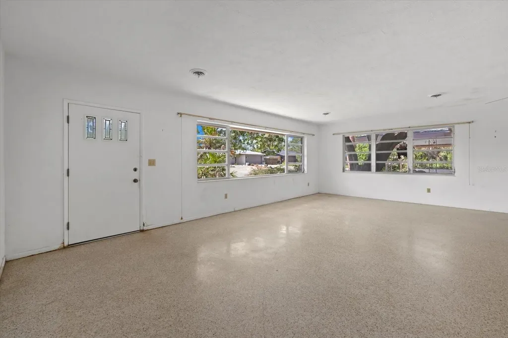 3466 Tanglewood Drive Sarasota FL 34239