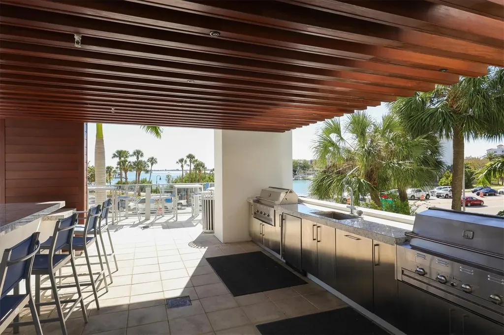 1155 N Gulfstream Avenue Sarasota FL 34236