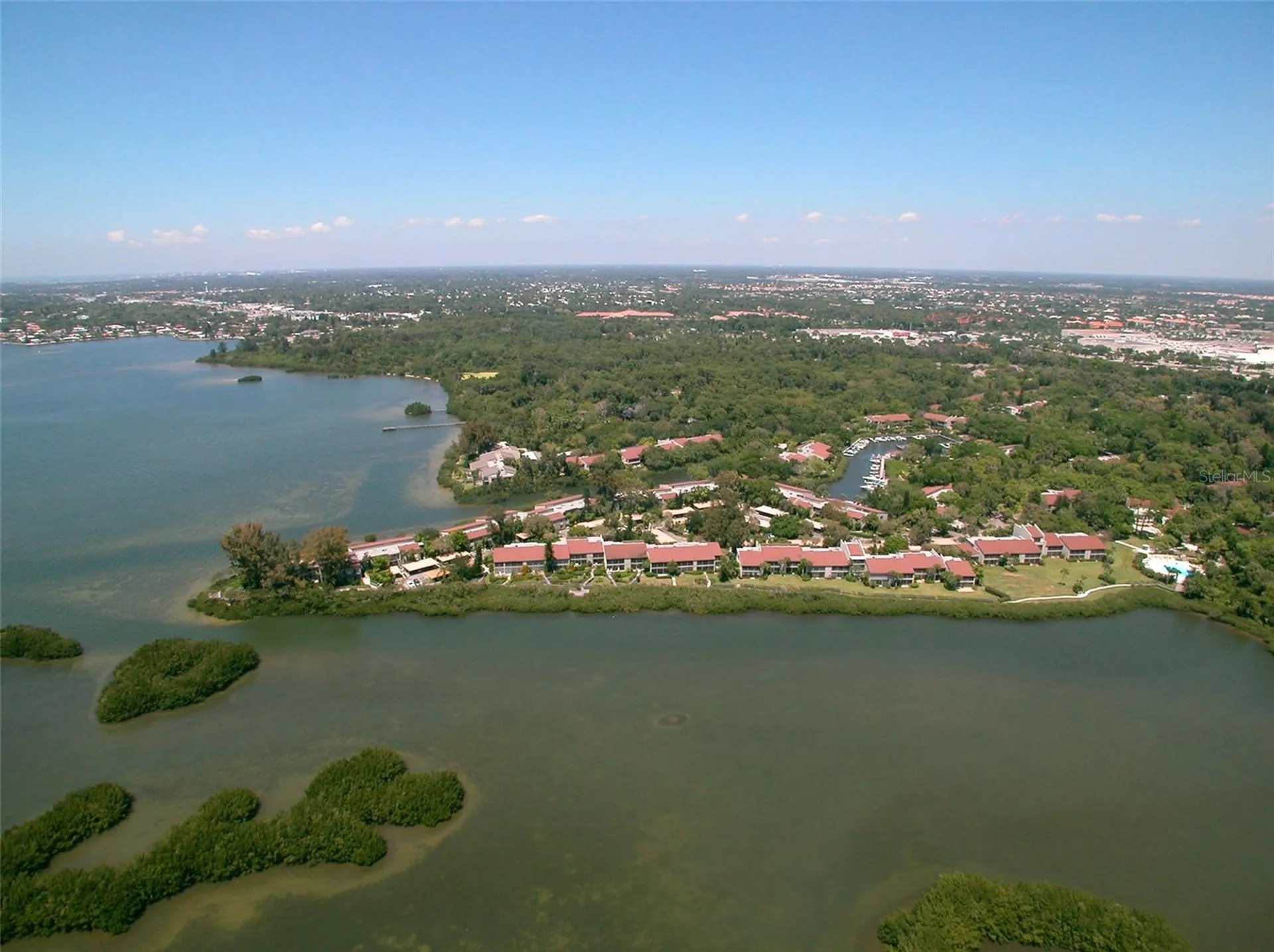1633 Boathouse Circle Sarasota FL 34231