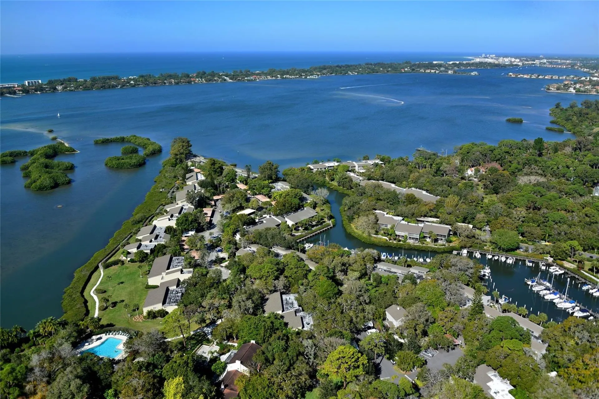 1633 Boathouse Circle Sarasota FL 34231