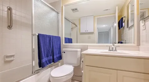 1633 Boathouse Circle Sarasota FL 34231