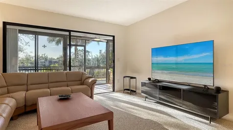 1633 Boathouse Circle Sarasota FL 34231