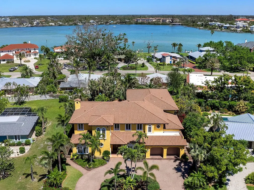 416 Baycrest Drive Venice FL 34285