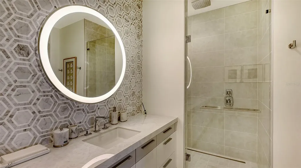 1591 Gulf Of Mexico Drive Longboat Key FL 34228
