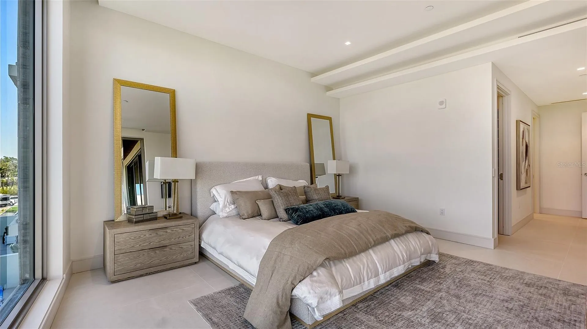 1591 Gulf Of Mexico Drive Longboat Key FL 34228