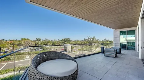 1591 Gulf Of Mexico Drive Longboat Key FL 34228