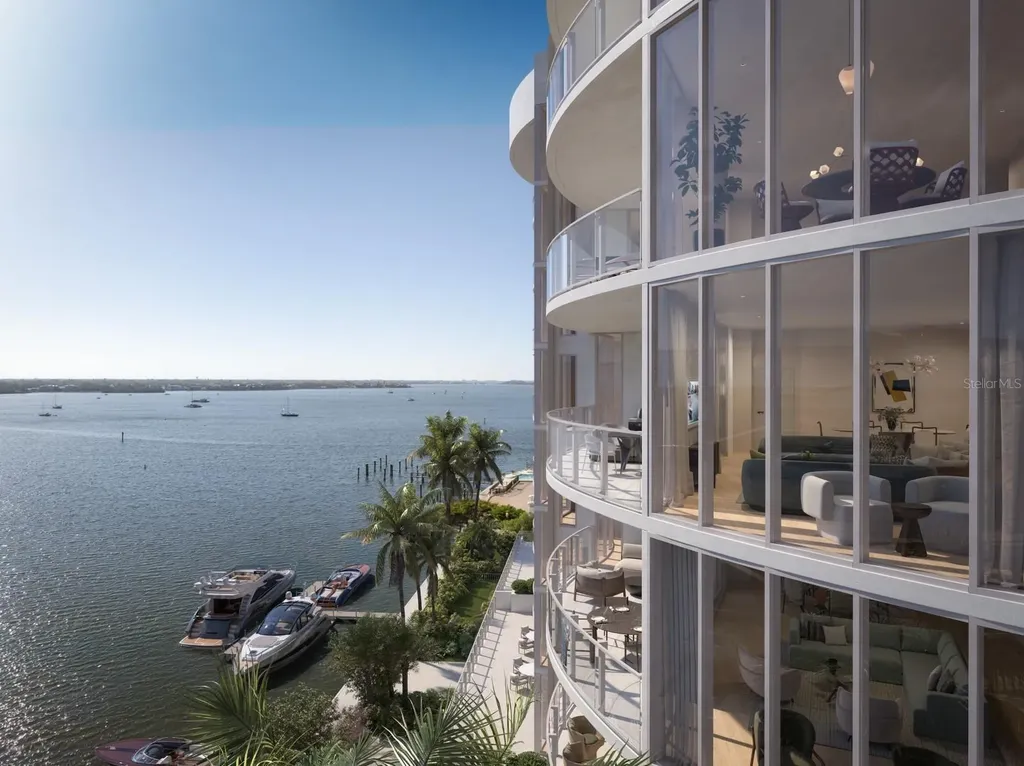 550 Golden Gate Point Sarasota FL 34236