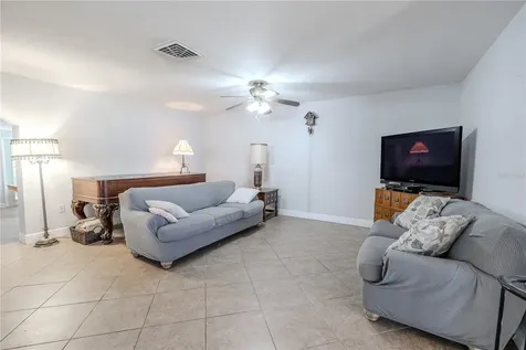 10100 Grove Drive Port Richey FL 34668