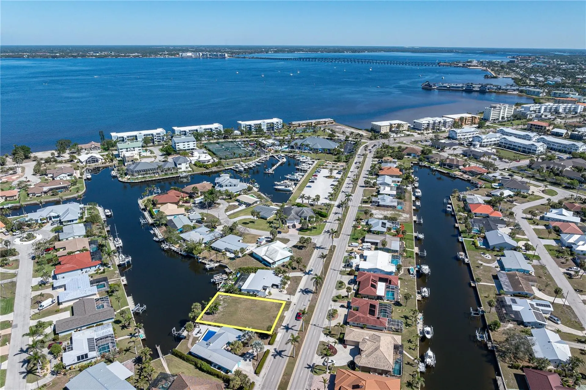1940 W Marion Avenue Punta Gorda FL 33950