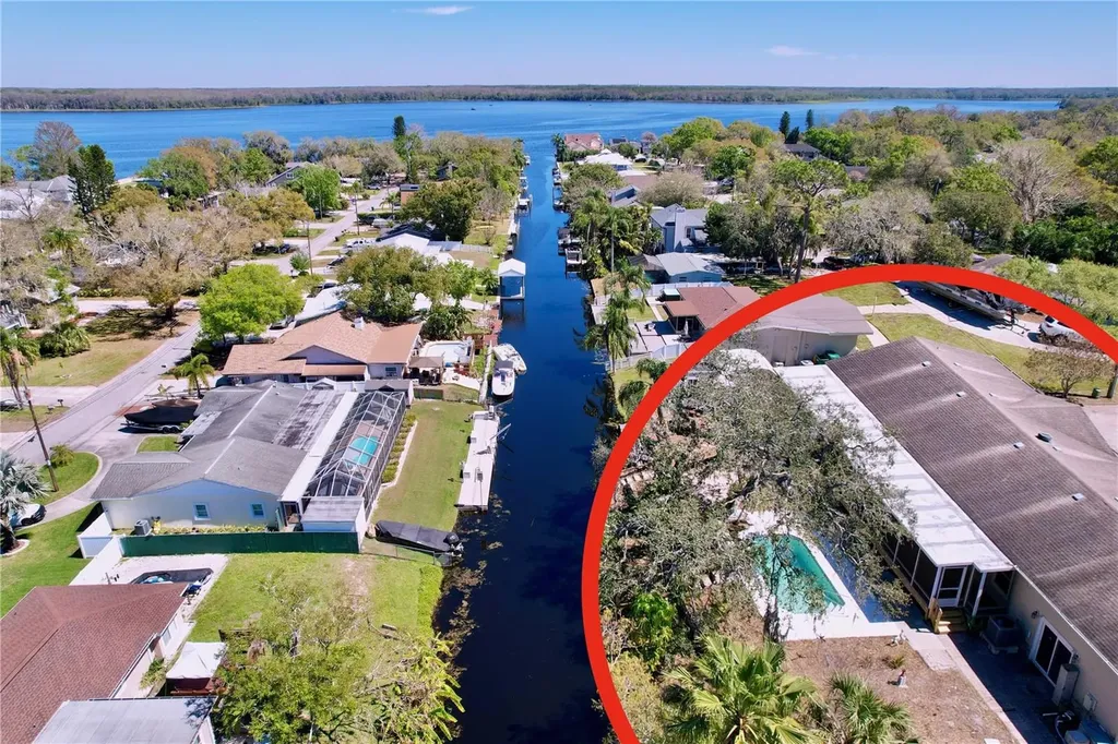 3105 S Canal Drive Palm Harbor FL 34684