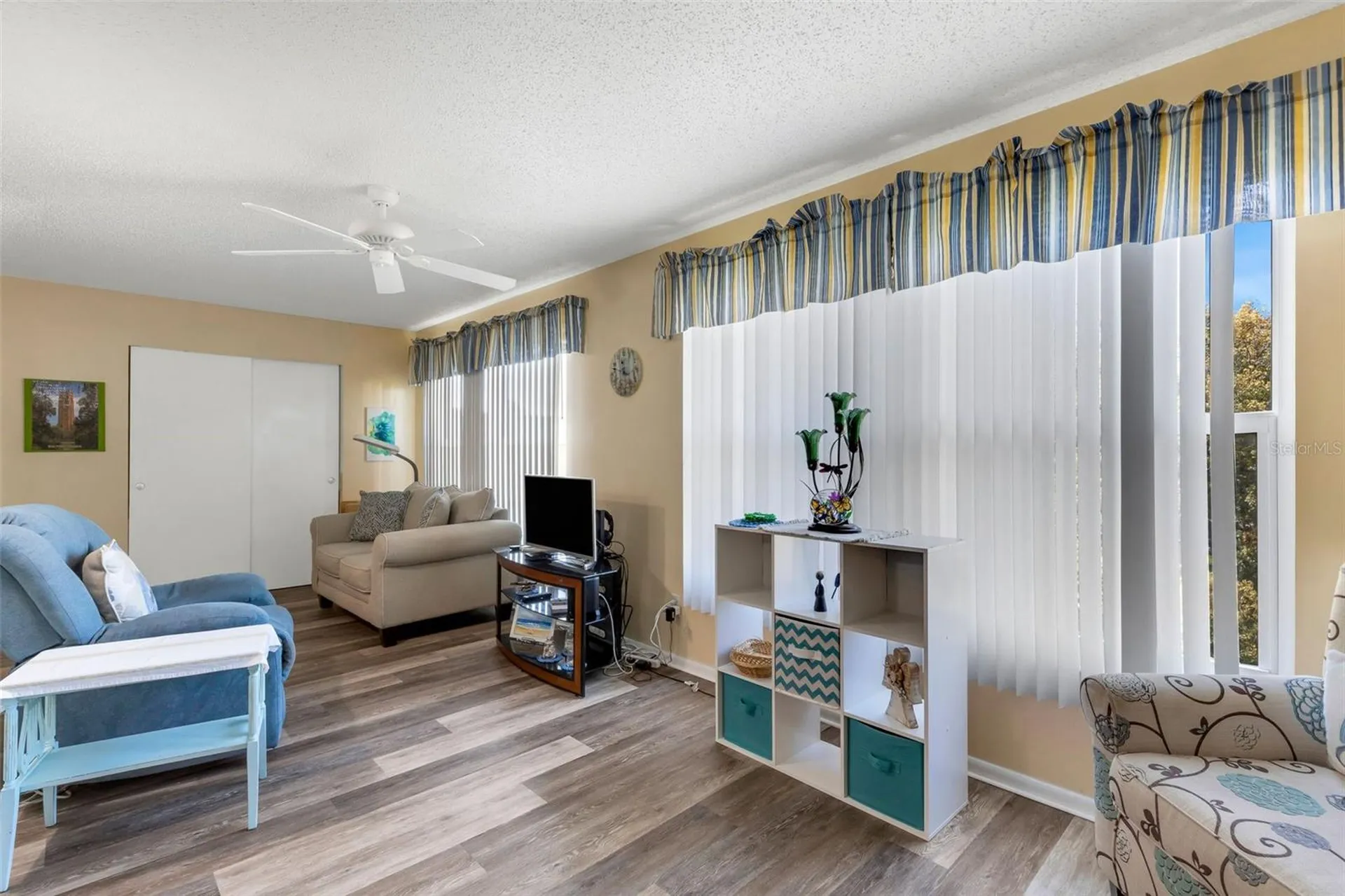2401 Ecuadorian Way Clearwater FL 33763
