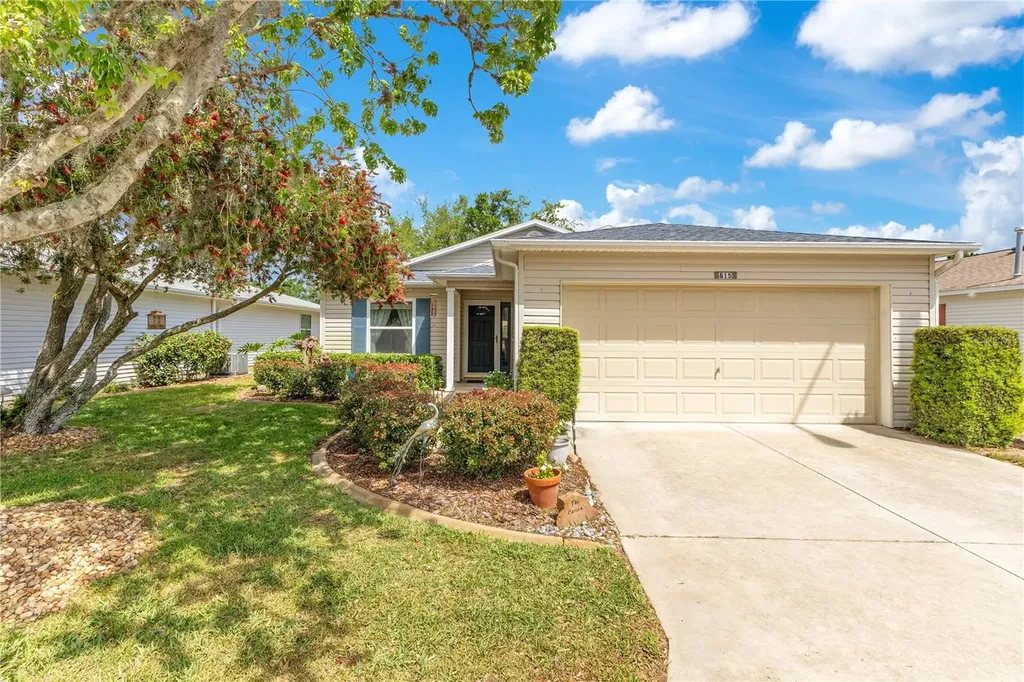 815 Old Oaks Lane Leesburg FL 34748